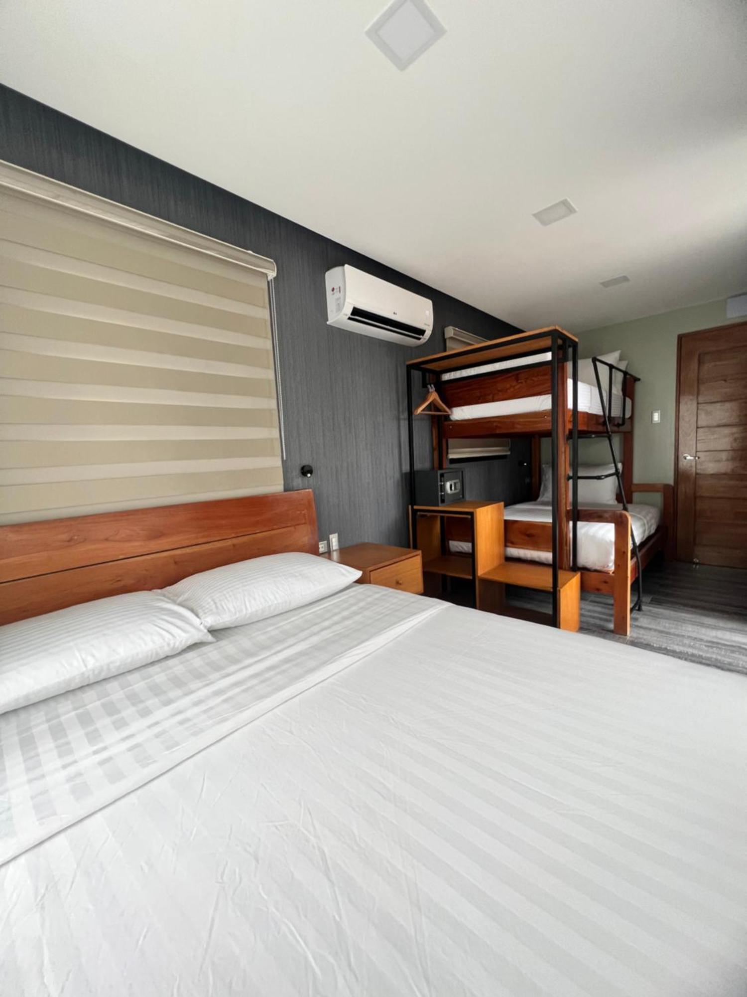 סמאל Crusoe Cabins Costa Azalea מראה חיצוני תמונה